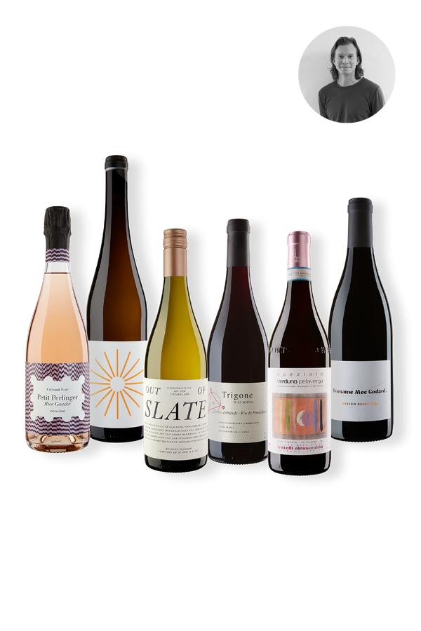 Foto eines Weinpakets mit 6 Flaschen Wein, das vom Mitarbeiter Stephan empfohlen wird.